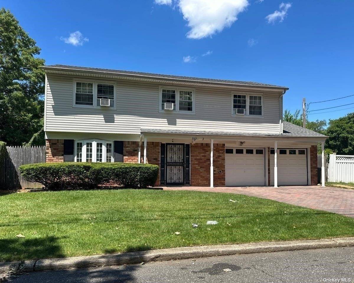 57 Lafayette ST, Huntington, NY 11743