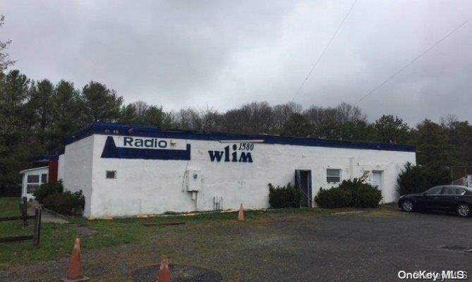 45 Pennsylvania AVE, Medford, NY 11763