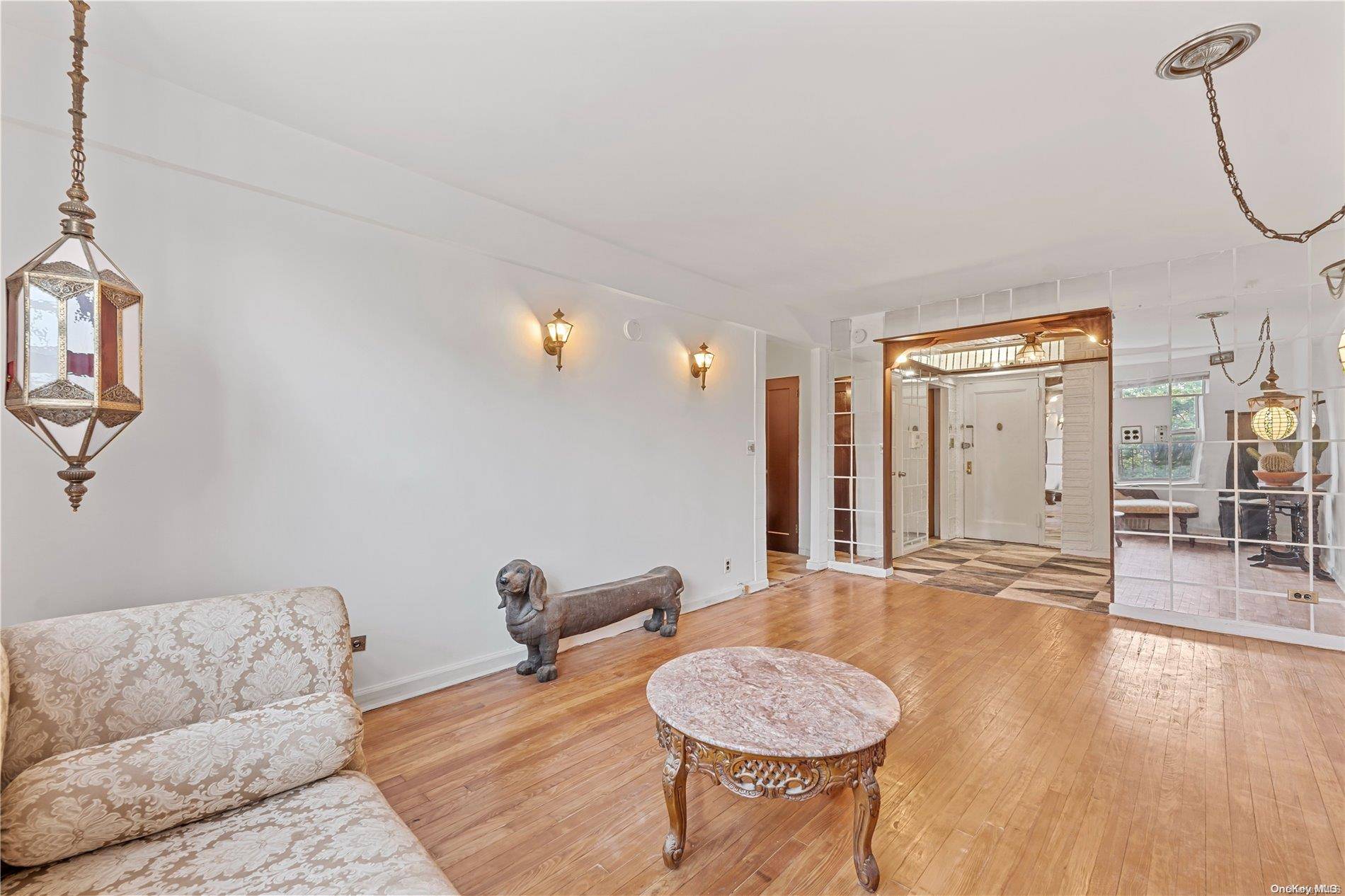 39-20 52nd St #2G, Woodside, NY 11377