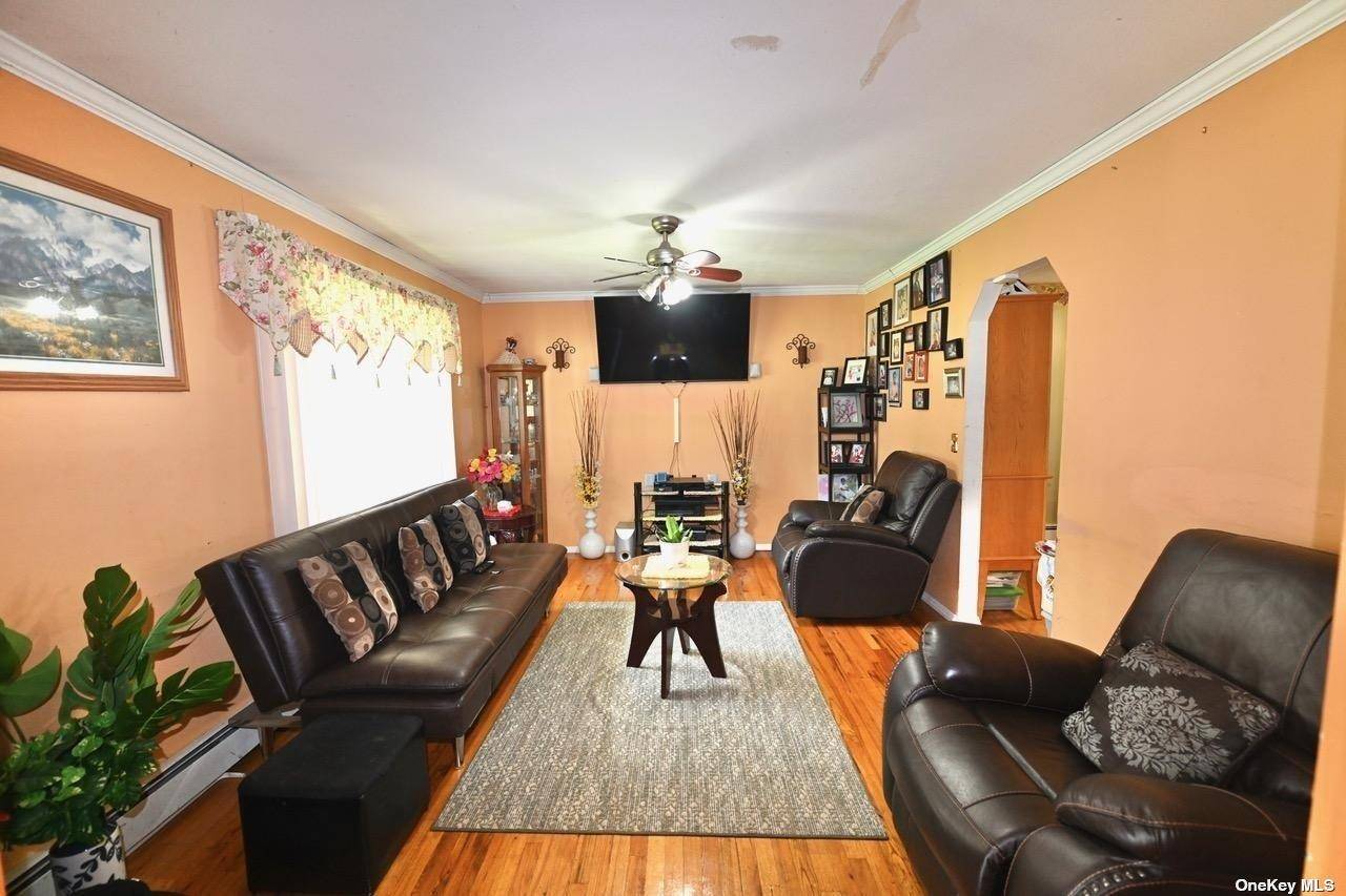 1150 Connetquot AVE, Central Islip, NY 11722