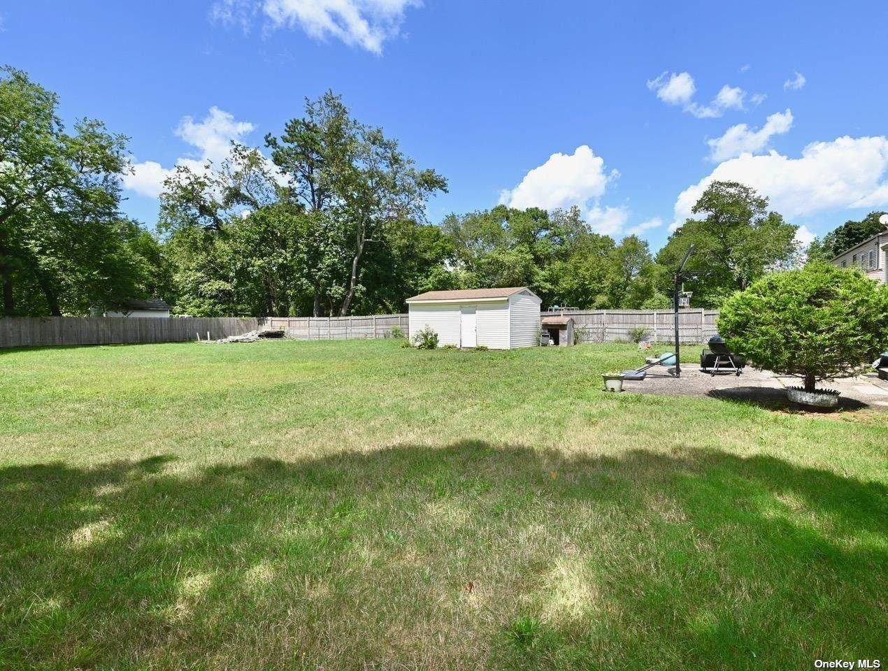1150 Connetquot AVE, Central Islip, NY 11722