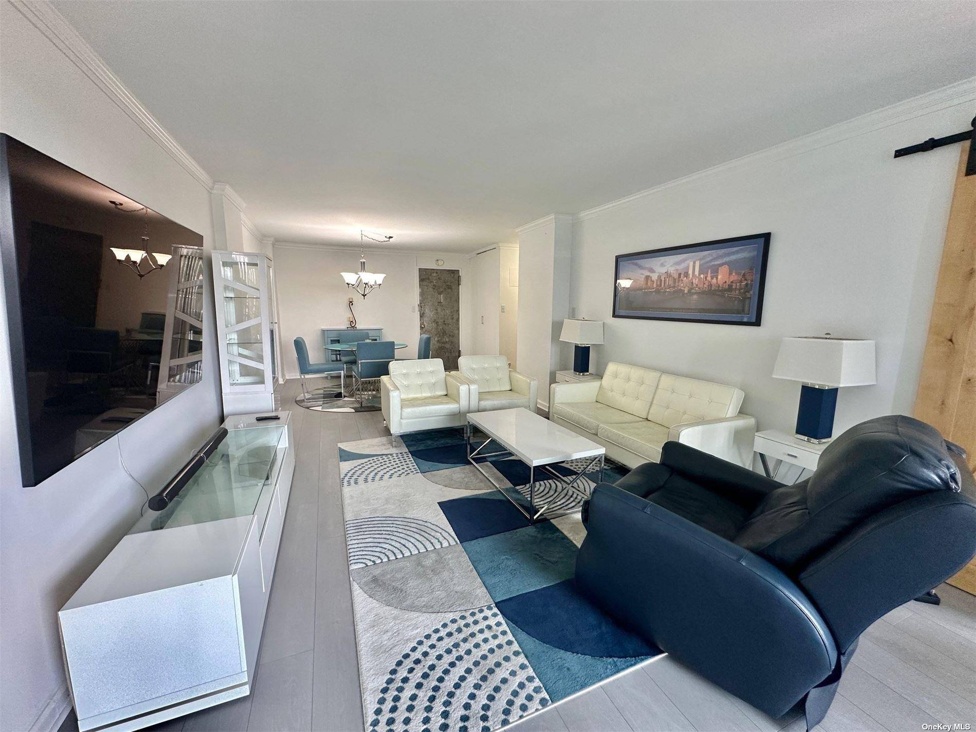 61-20 Grand Central Pkwy #B401, Forest Hills, NY 11375