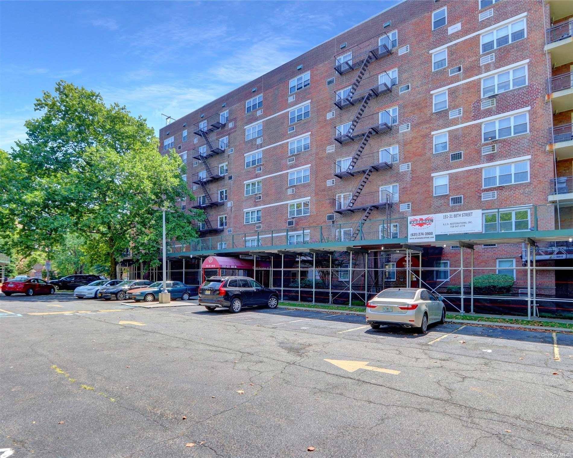 151-31 88th ST #6H, Howard Beach, NY 11414