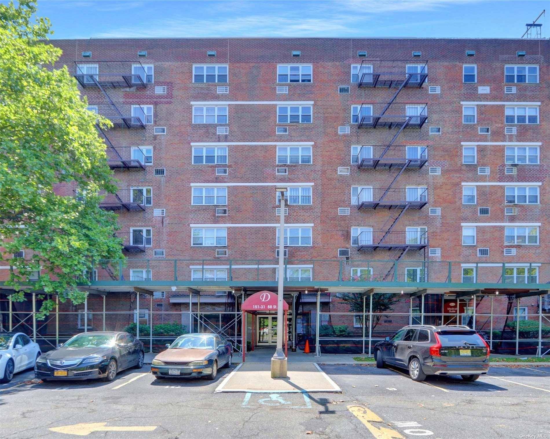 151-31 88th ST #6H, Howard Beach, NY 11414