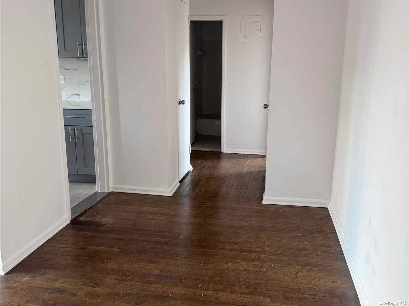 65-50 Wetherole ST #5V, Rego Park, NY 11374