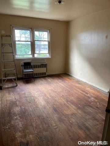 52-14 69th ST, Maspeth, NY 11378