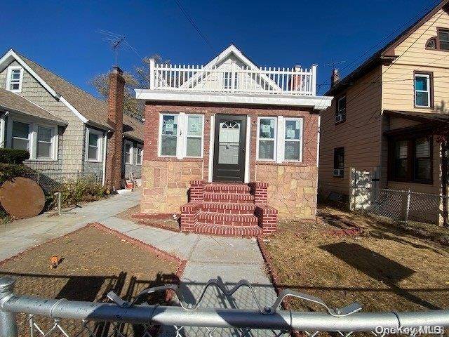213-19 102nd AVE, Queens Village, NY 11429