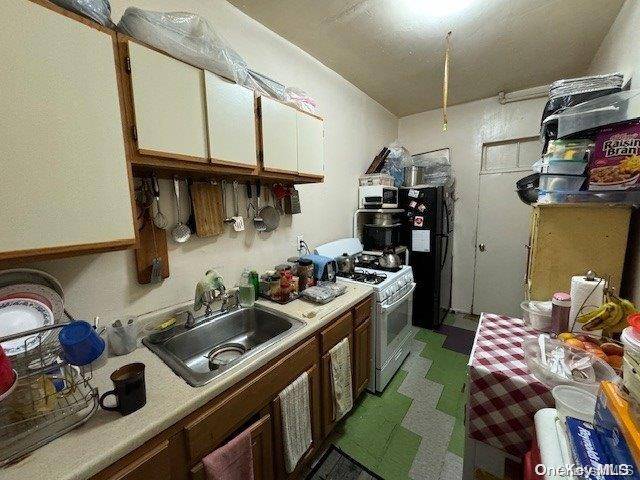 82 Lott ST, Brooklyn, NY 11226