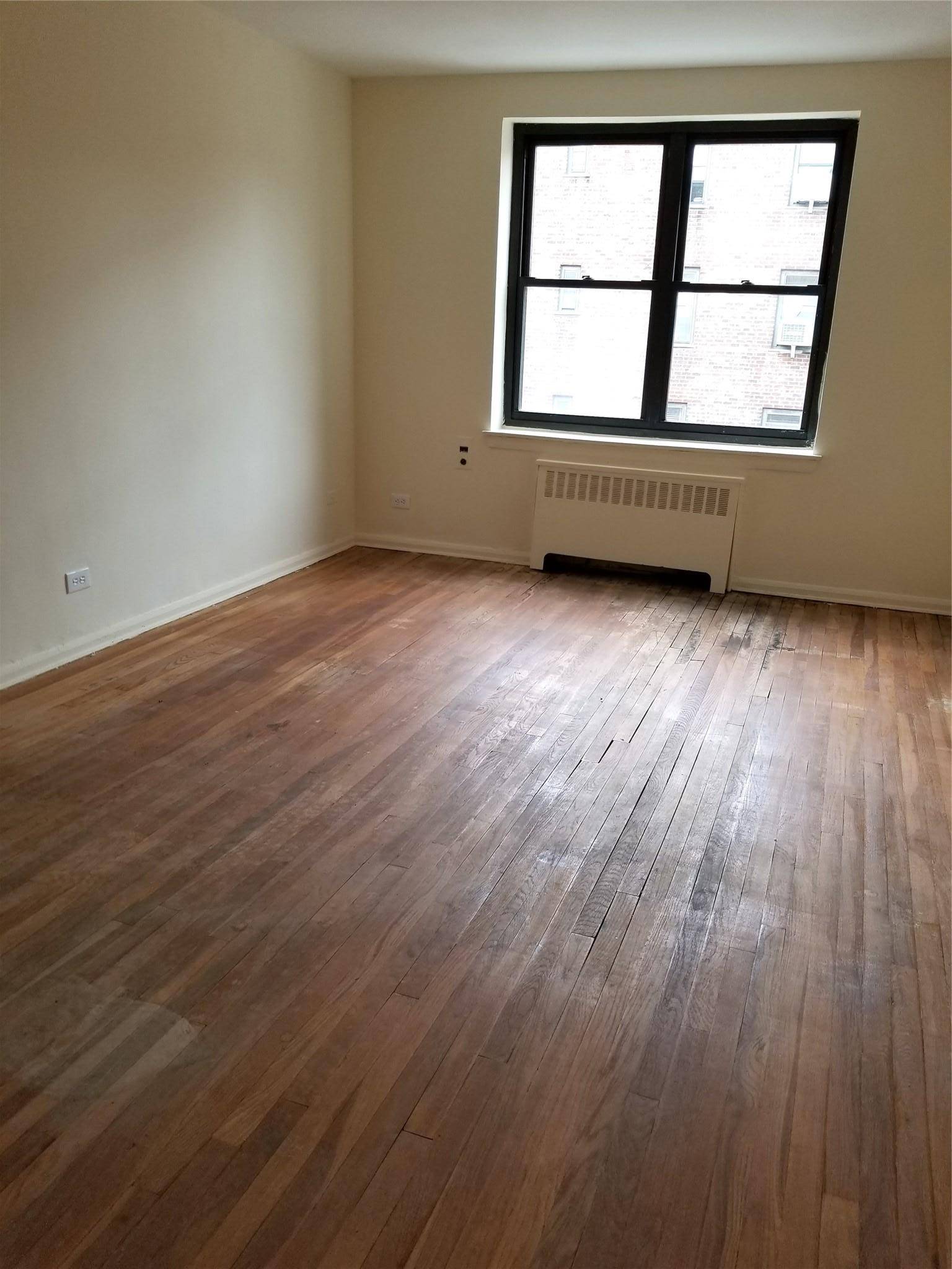 32-20 92 ST #D507, East Elmhurst, NY 11369