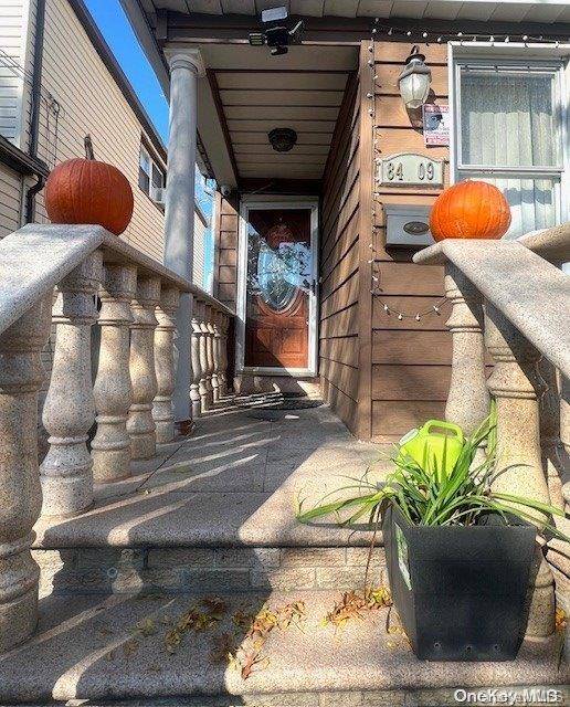 84-09 107th AVE, Ozone Park, NY 11417