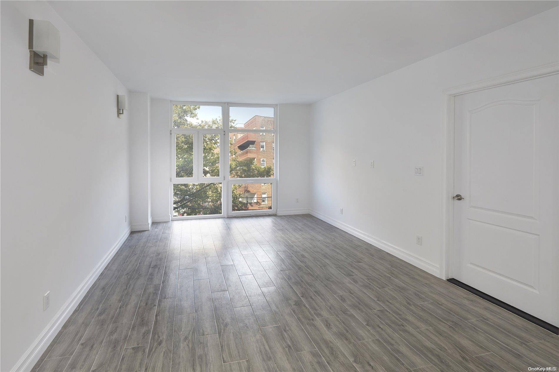 65-18 Austin ST #2E, Rego Park, NY 11374