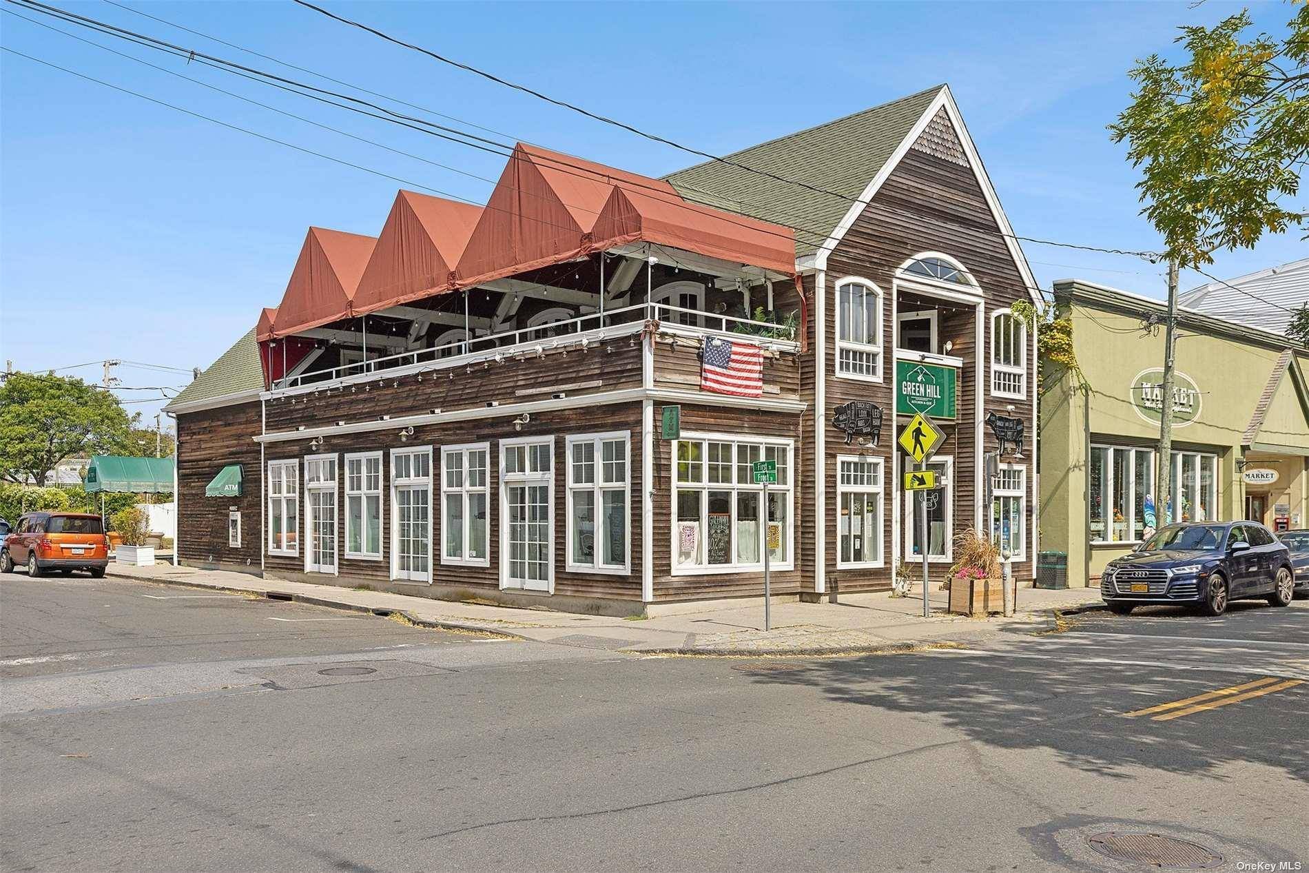 48 Front ST, Greenport, NY 11944