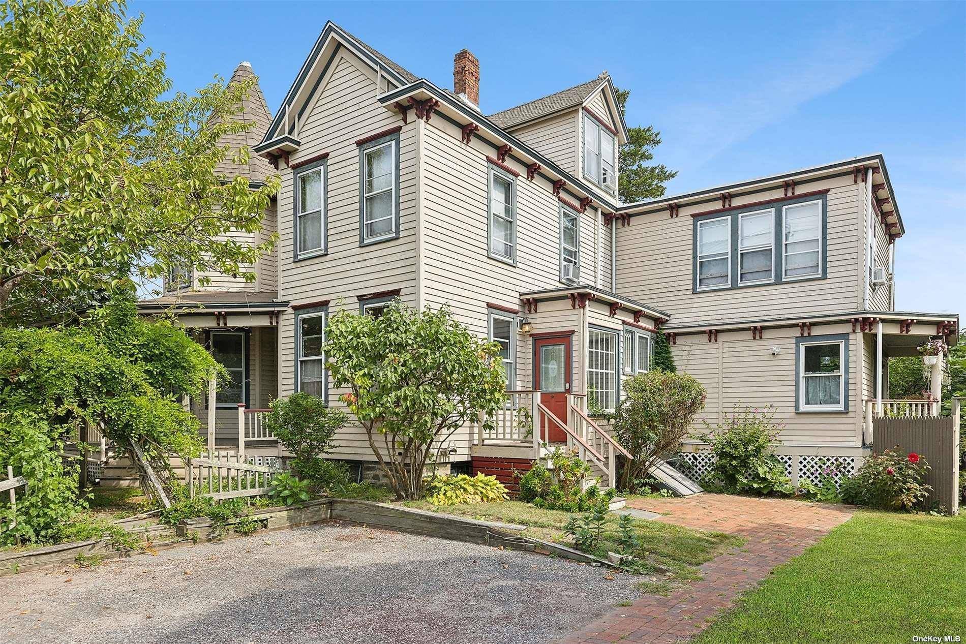 151 Bay AVE, Greenport, NY 11944