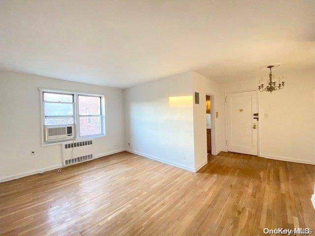81-05 35 AVE #5L, Jackson Heights, NY 11372
