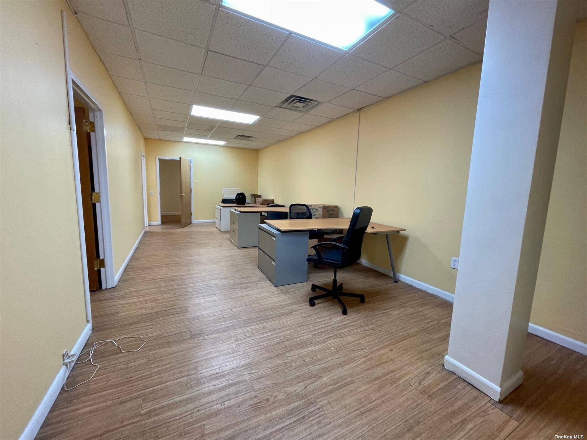 214-25 42nd AVE, Bayside, NY 11361