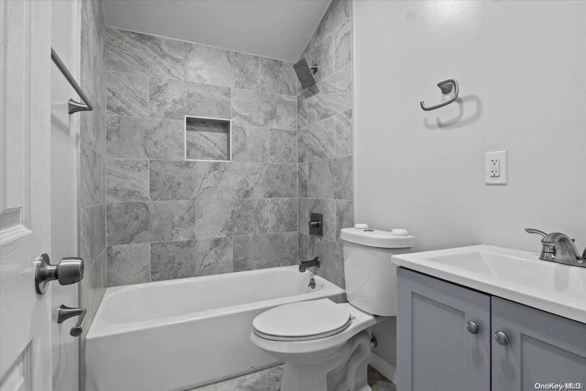 169-29 120th AVE, Jamaica, NY 11434