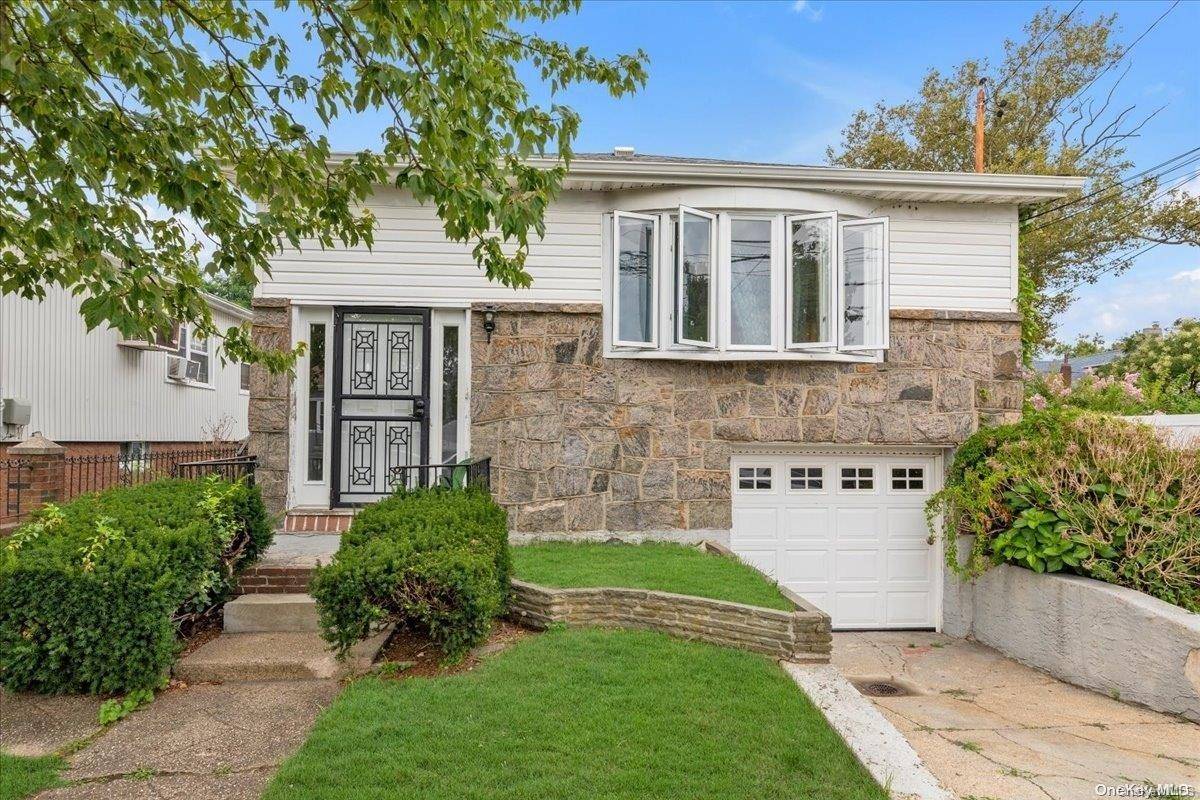 15-03 Dunbar ST, Far Rockaway, NY 11691