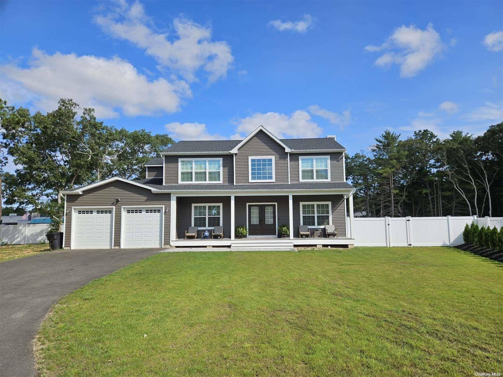 0 Sycamore LN, Centereach, NY 11720