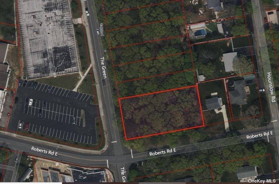 Vacant Lot The Green, Shirley, NY 11967