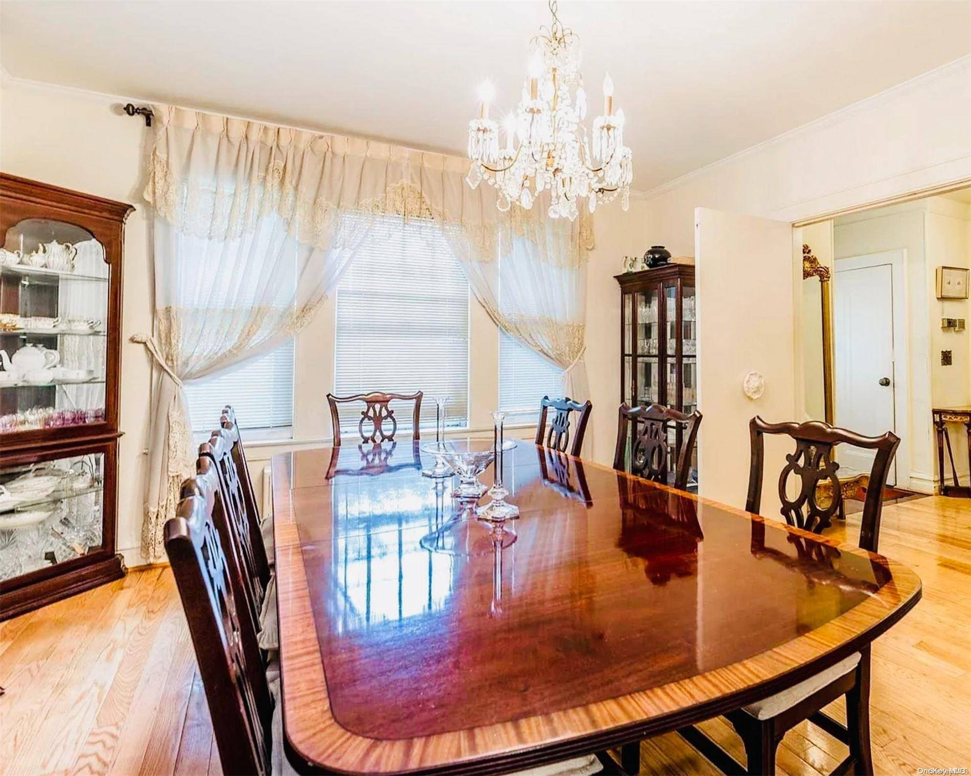 33-02 Parsons BLVD, Flushing, NY 11354