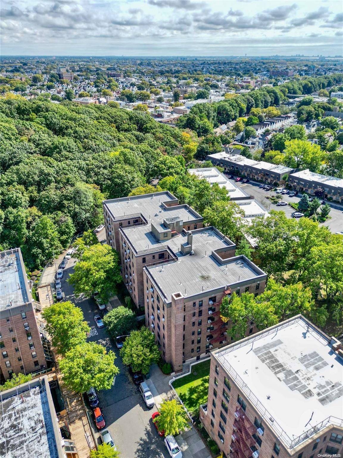 83-30 98th Street #1A, Woodhaven, NY 11421