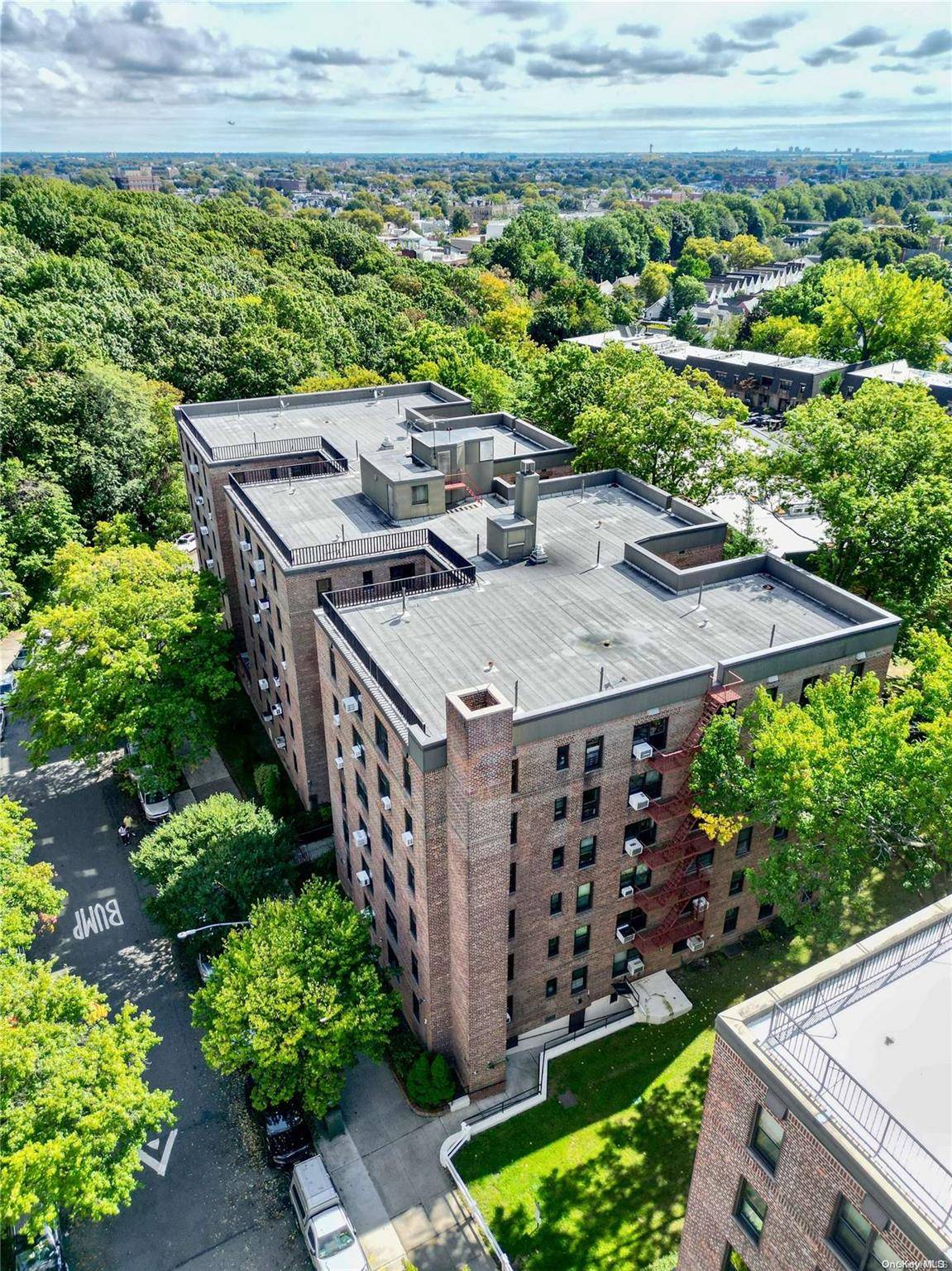 83-30 98th Street #1A, Woodhaven, NY 11421