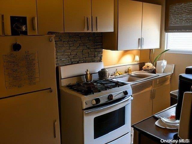 6748 Springfield BLVD #1 FL, Bayside, NY 11364