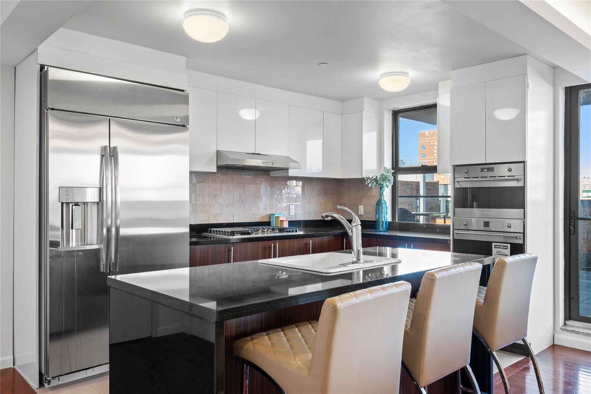 136-46 41st AVE #6A, Flushing, NY 11355