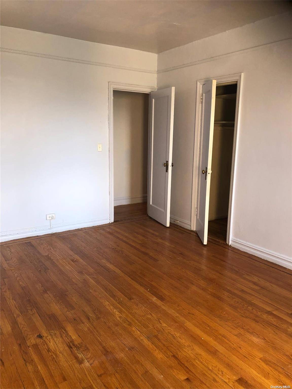 2166 E Bronx Park East #6G, Bronx, NY 10462