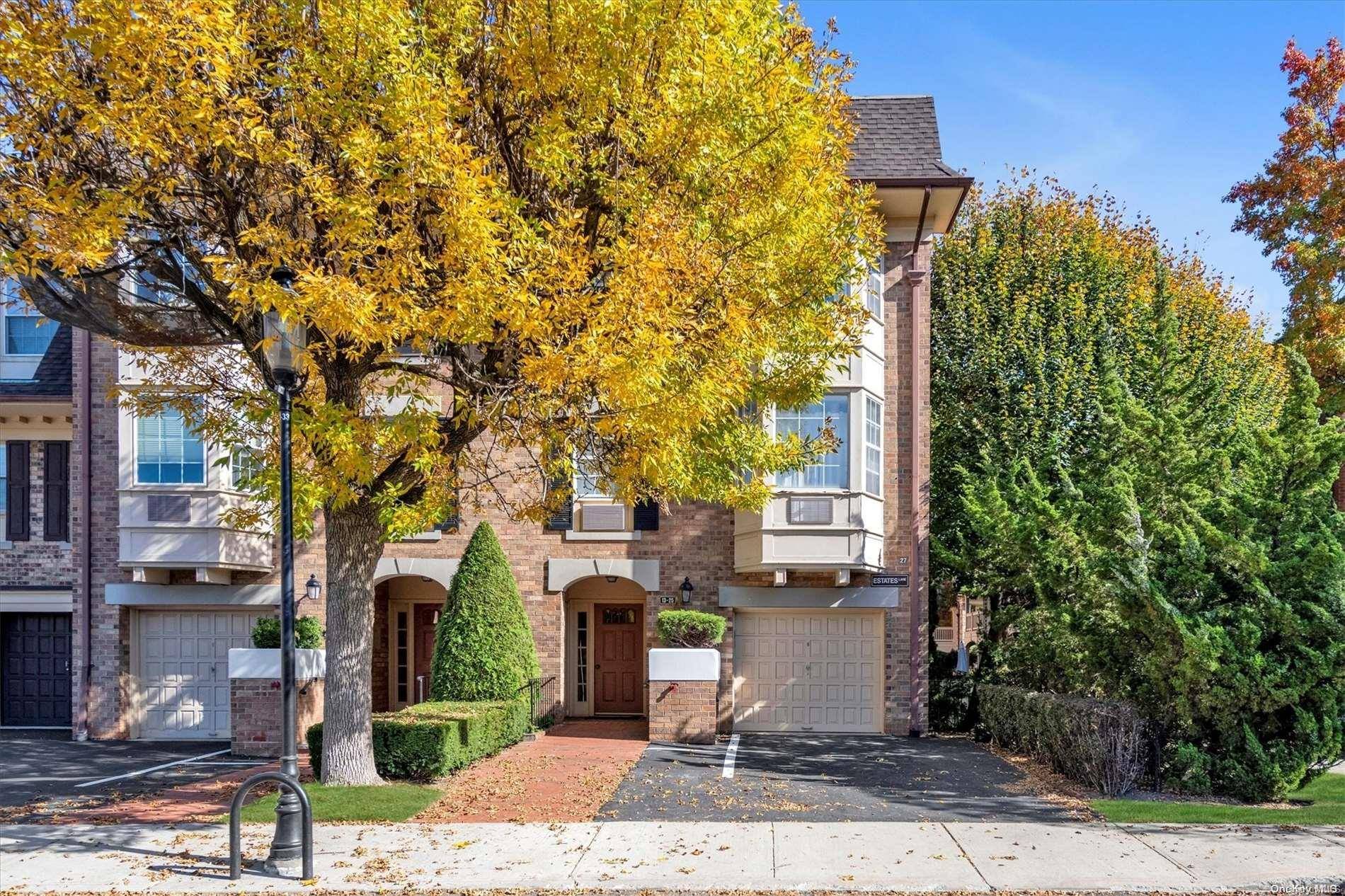 13-25 Estates LN #3F, Bayside, NY 11360