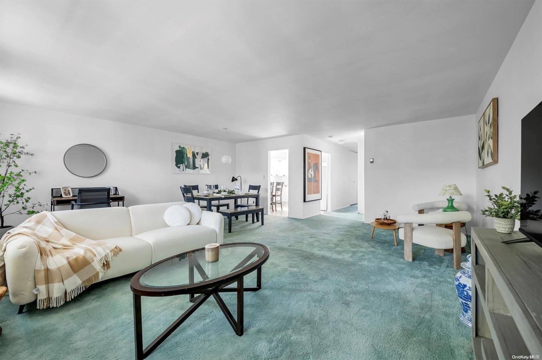 13-25 Estates LN #3F, Bayside, NY 11360