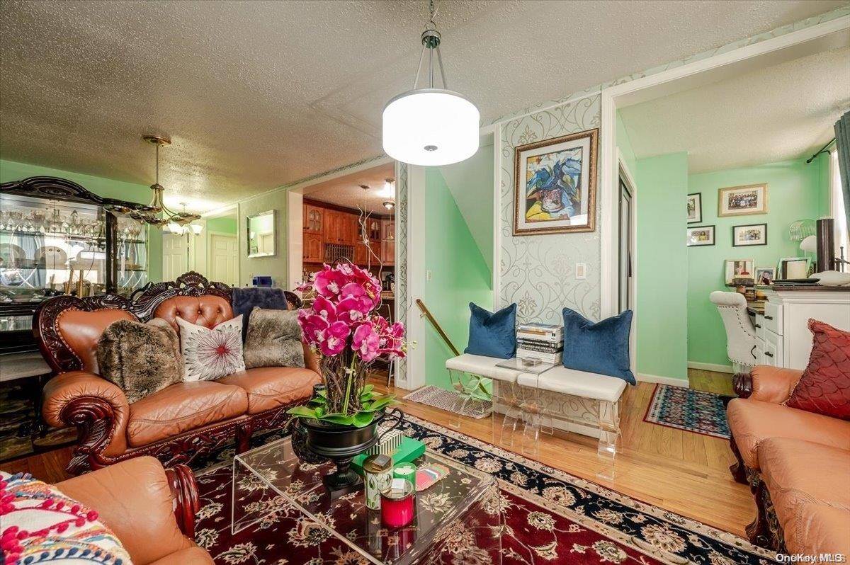 107-29 Union Hall ST, Jamaica, NY 11433
