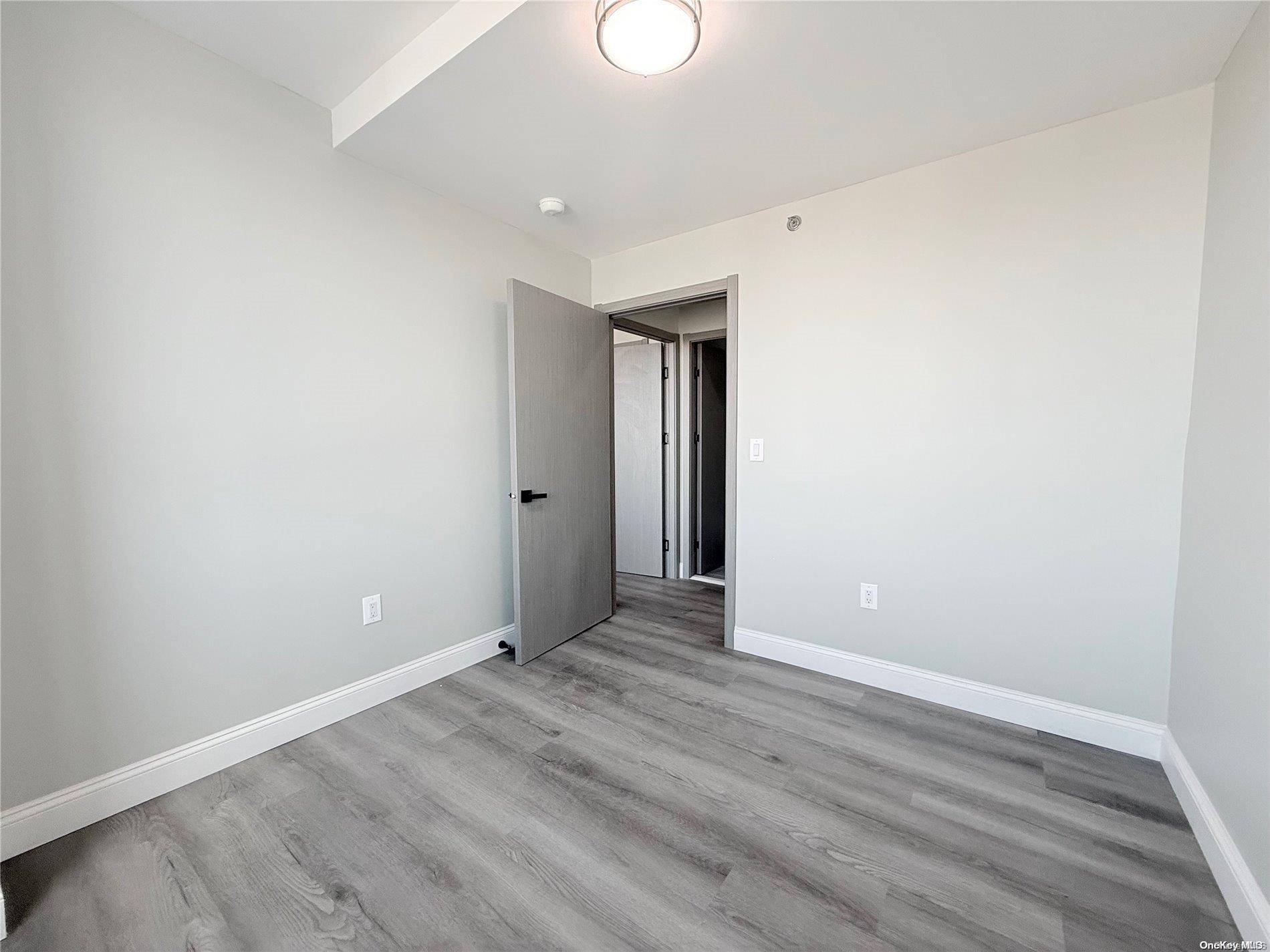 163-07 72nd ave AVE #5b, Fresh Meadows, NY 11365