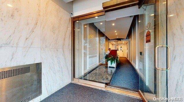 111-20 73 Ave #5E, Forest Hills, NY 11375