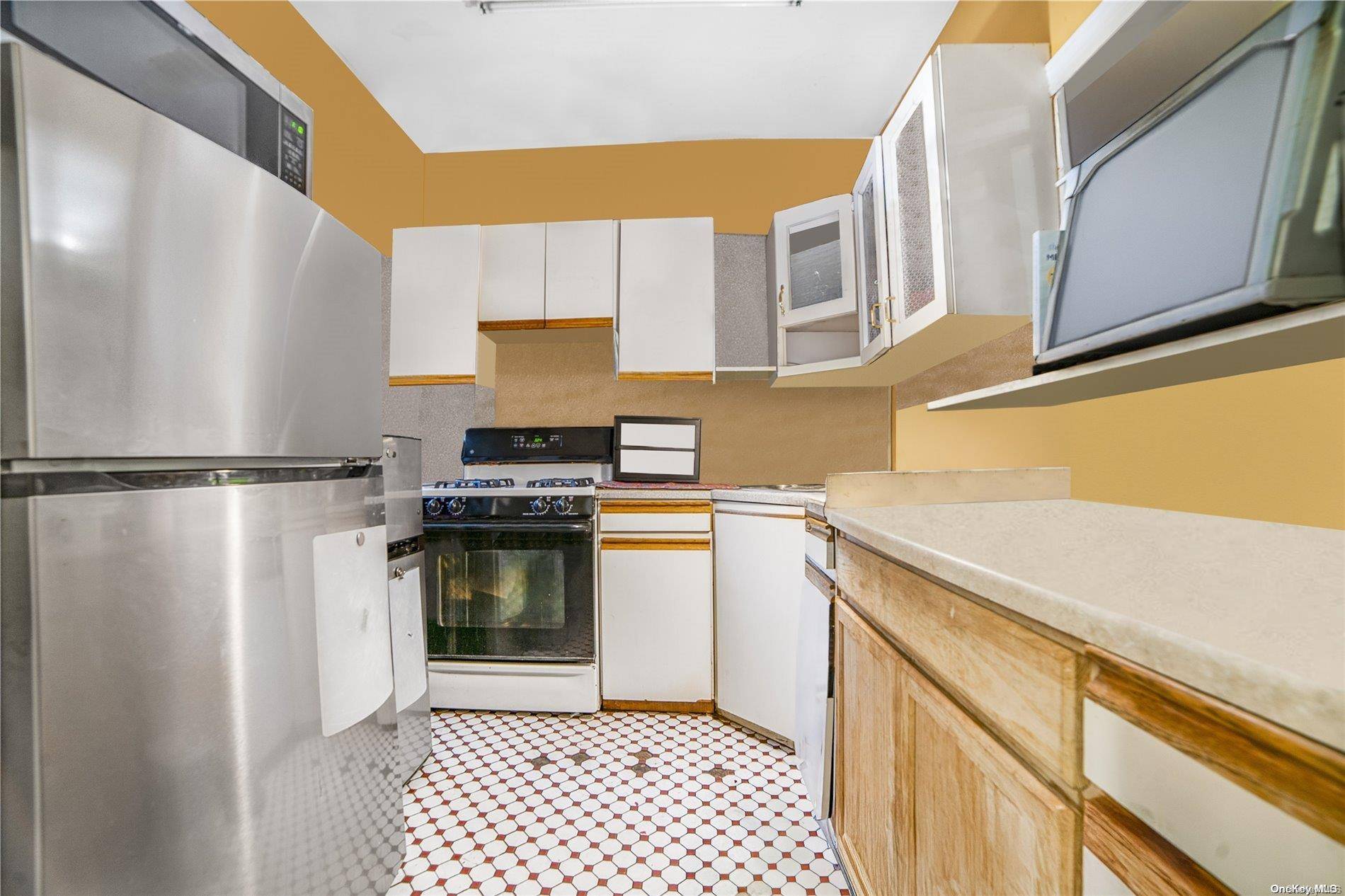 98-22 Alstyne AVE, Corona, NY 11368