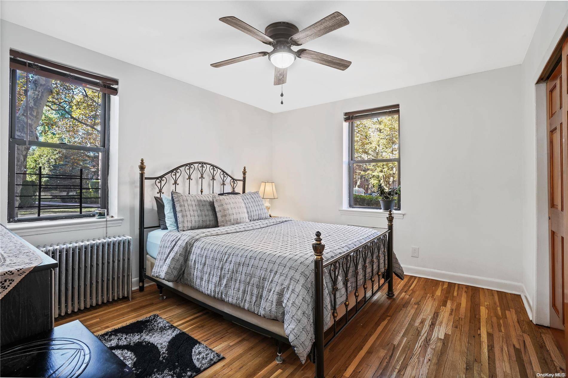 47-27 215 PL #1A, Bayside, NY 11361
