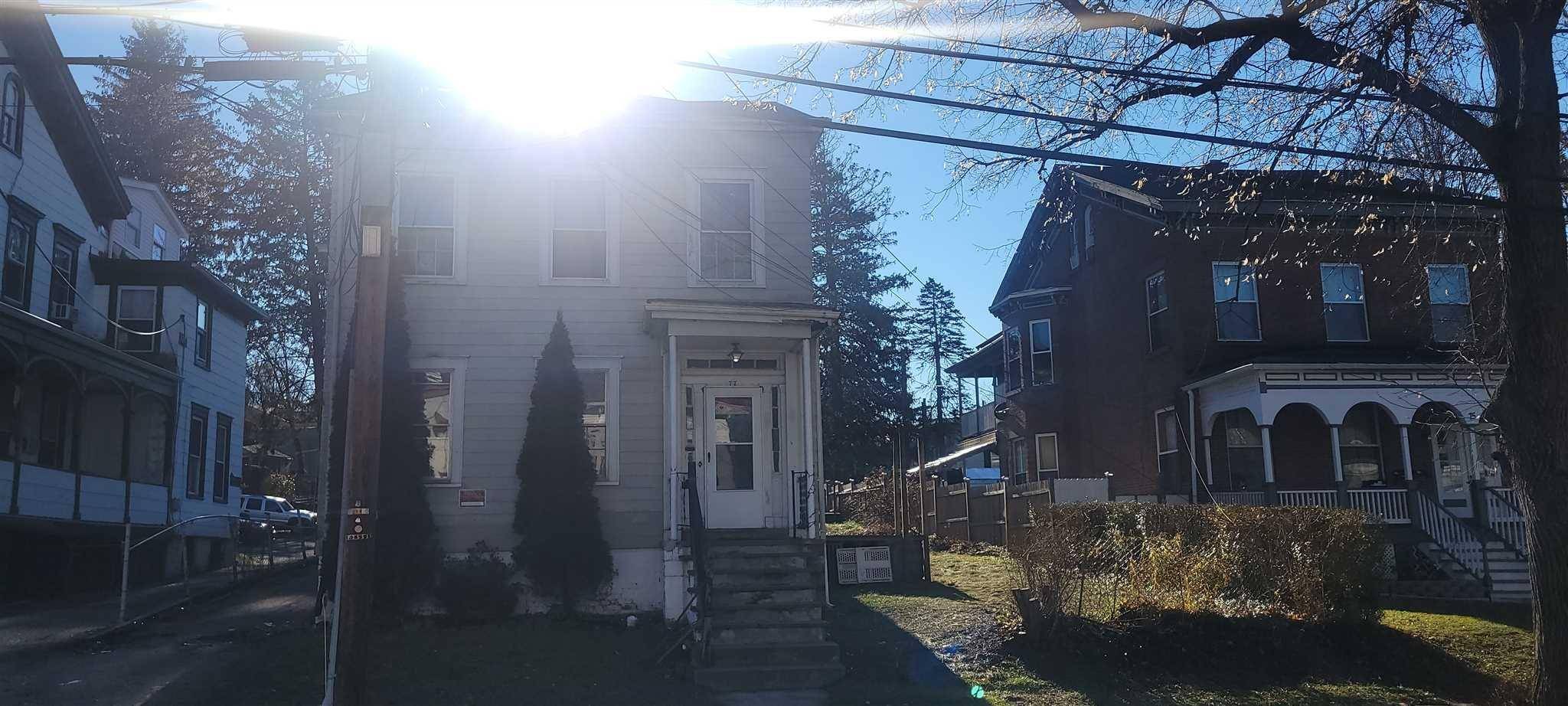 77 MONTGOMERY, Poughkeepsie, NY 12601