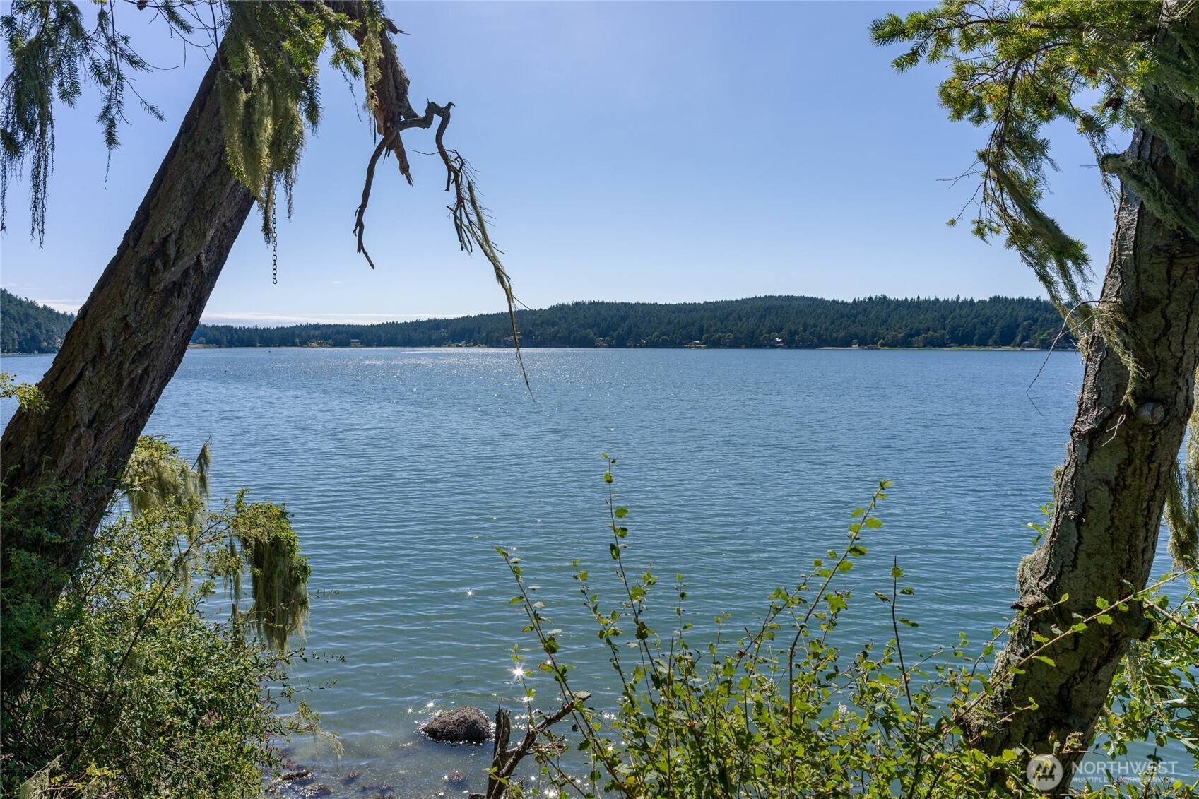 304 Frances LN, Lopez Island, WA 98261