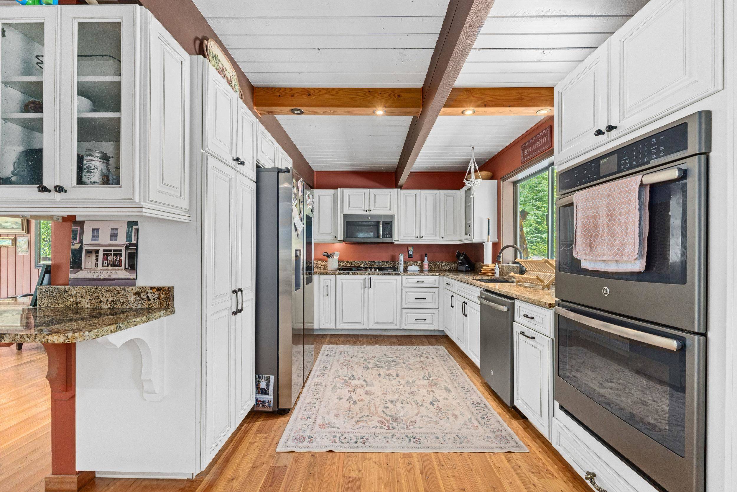 421 N Pickett Rd, Ione, WA 99139
