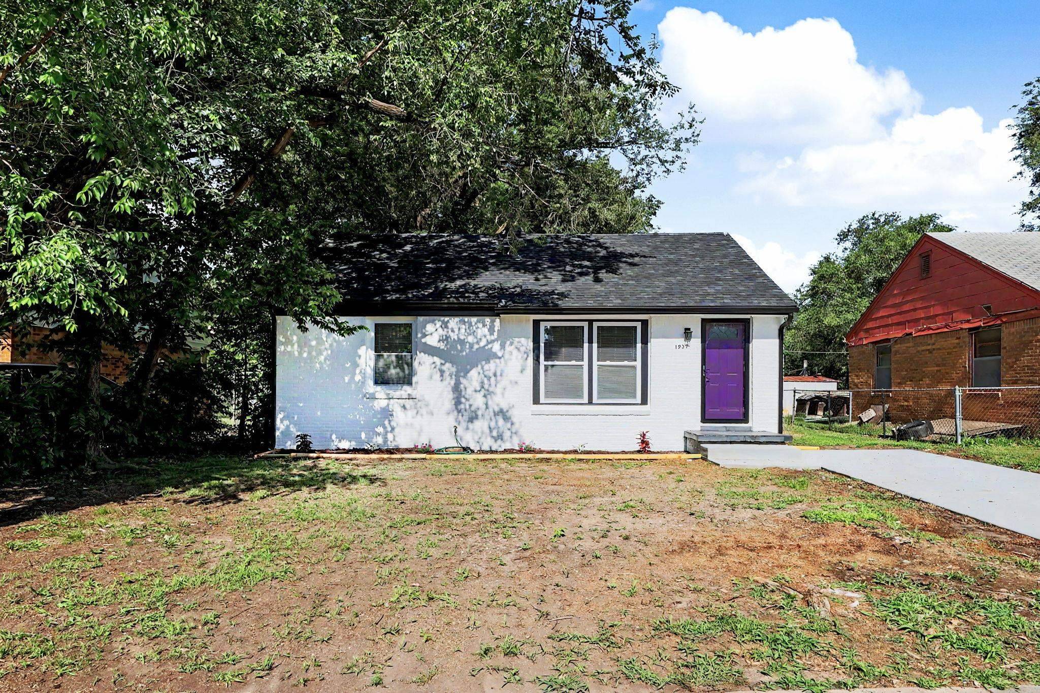 1937 N Piatt Ave, Wichita, KS 67214-1831