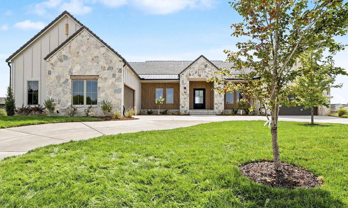3412 N Bedford Court, Wichita, KS 67226