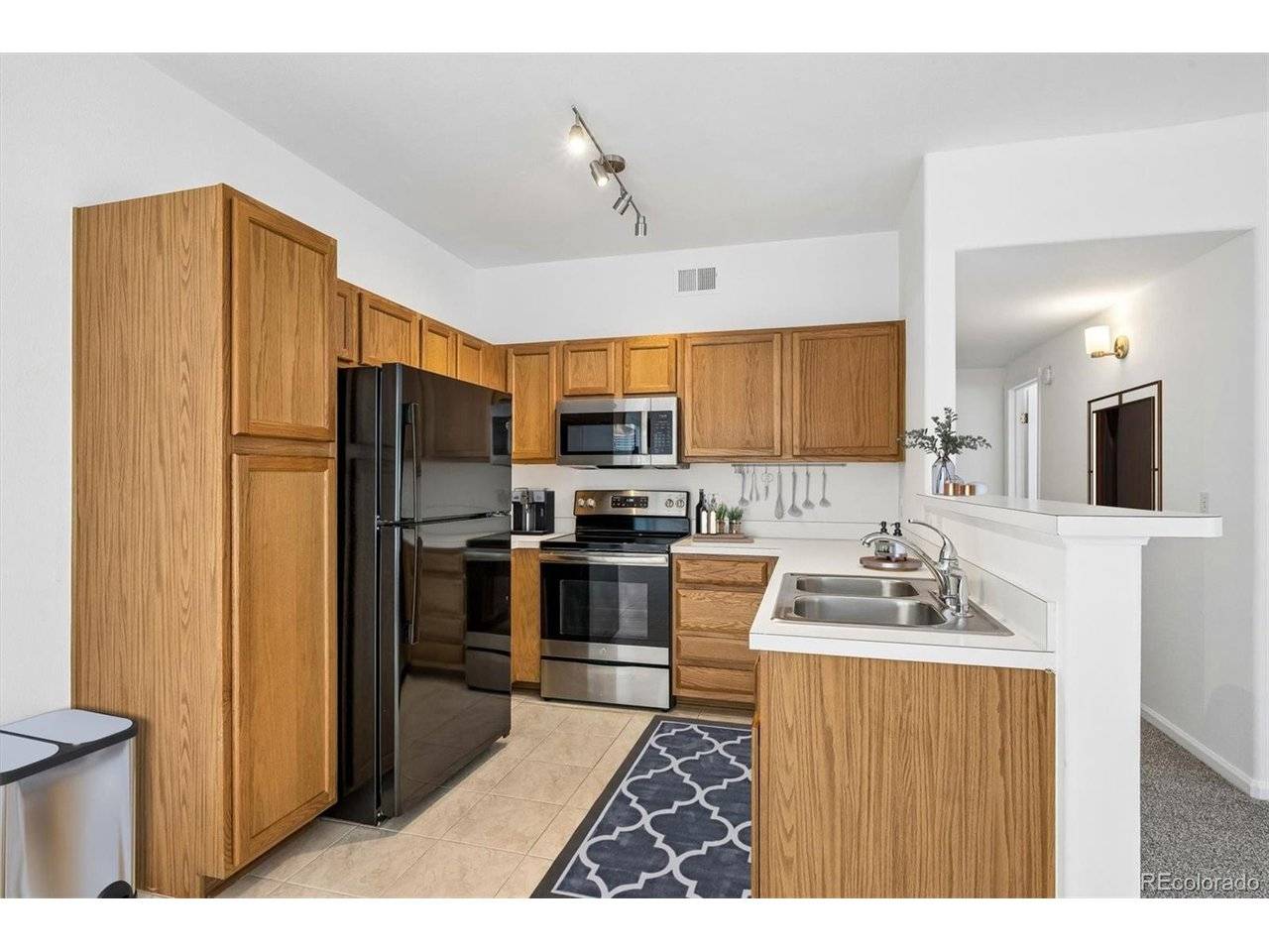 8437 Thunder Ridge #103, Highlands Ranch, CO 80126