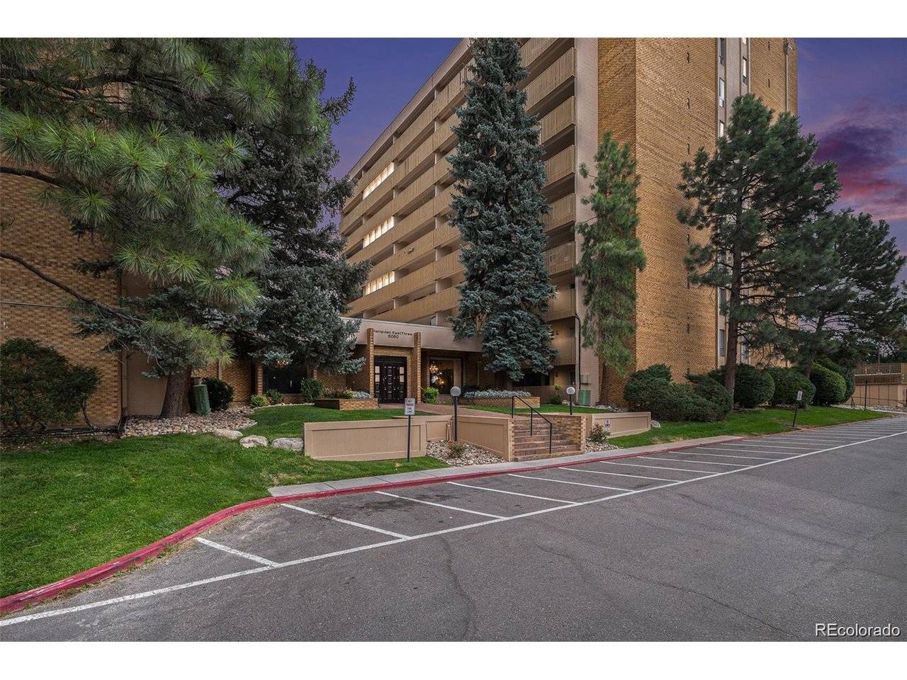 8060 E Girard #210, Denver, CO 80231
