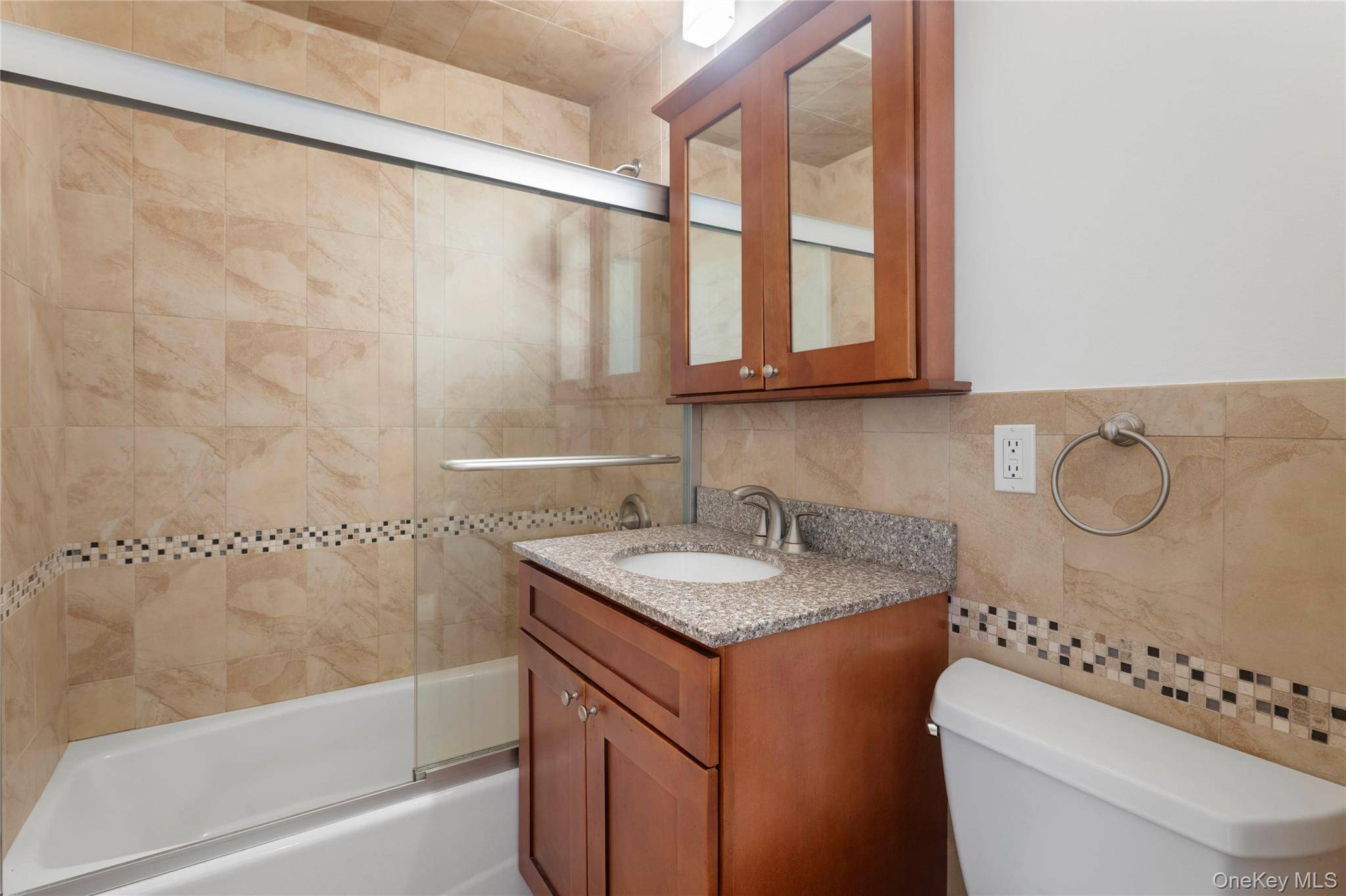 101 Gedney ST #2H, Nyack, NY 10960