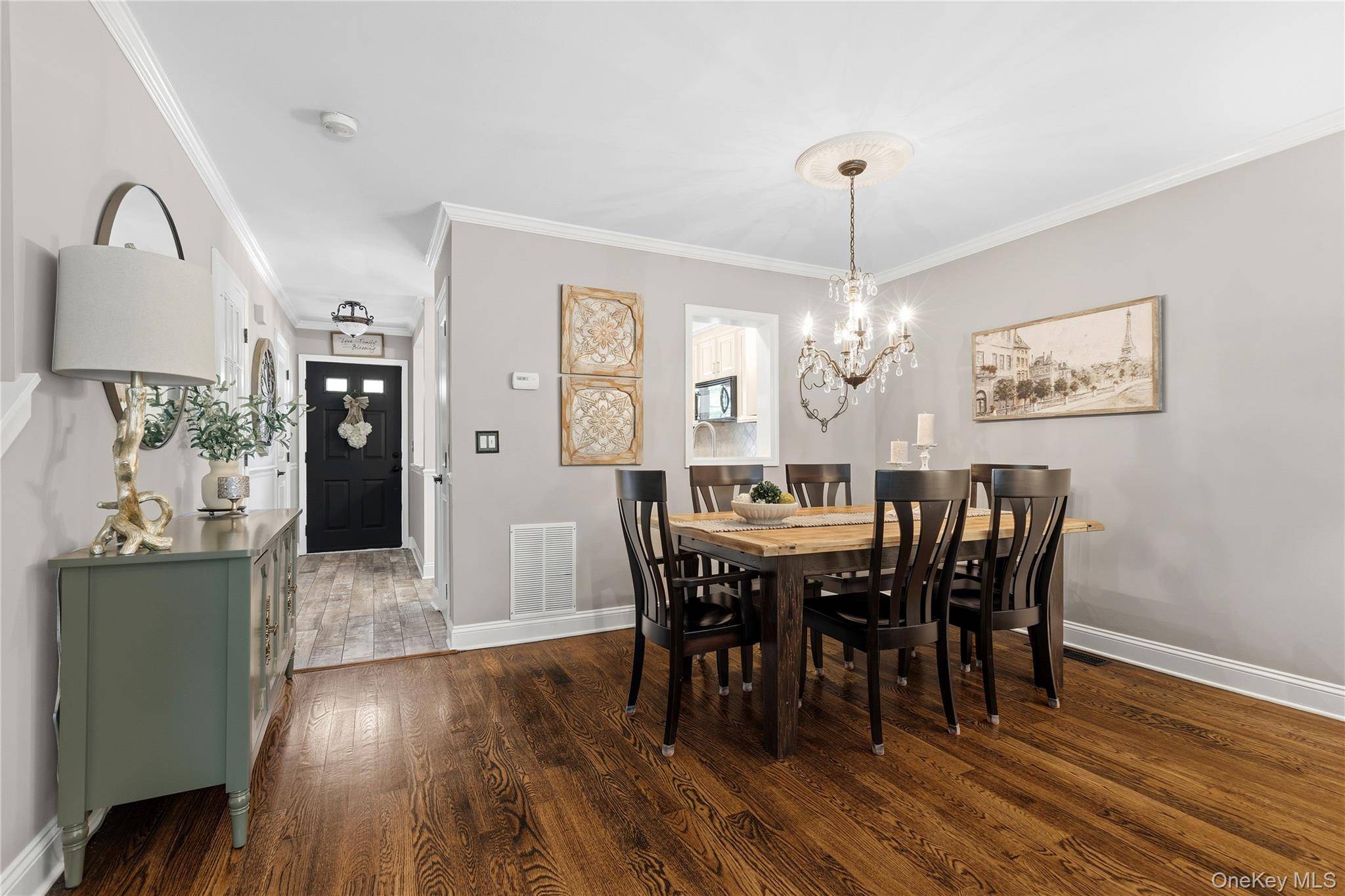 204 Twin Brook CT, Carmel, NY 10512