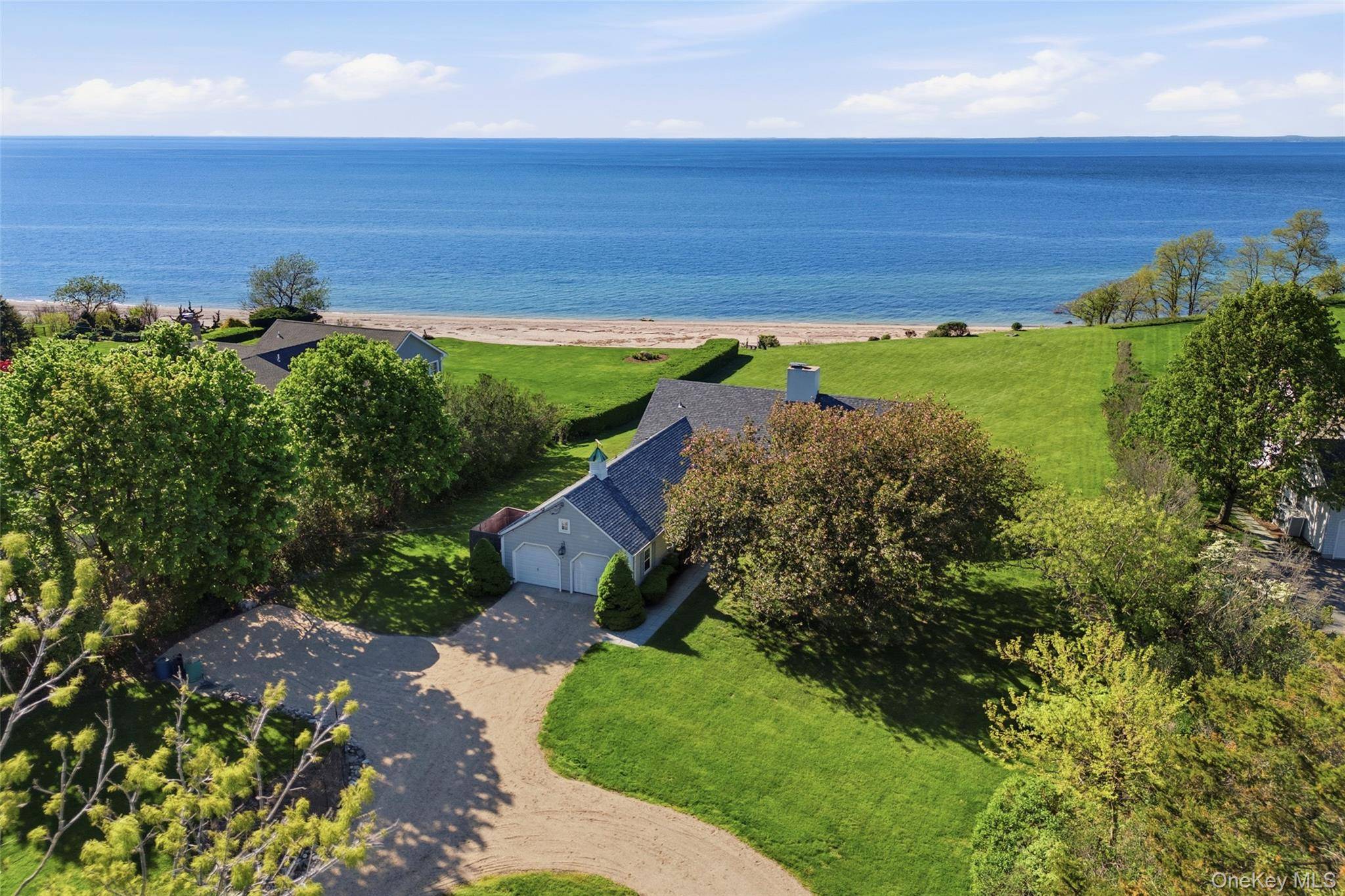 196 Old Field RD, Old Field, NY 11733