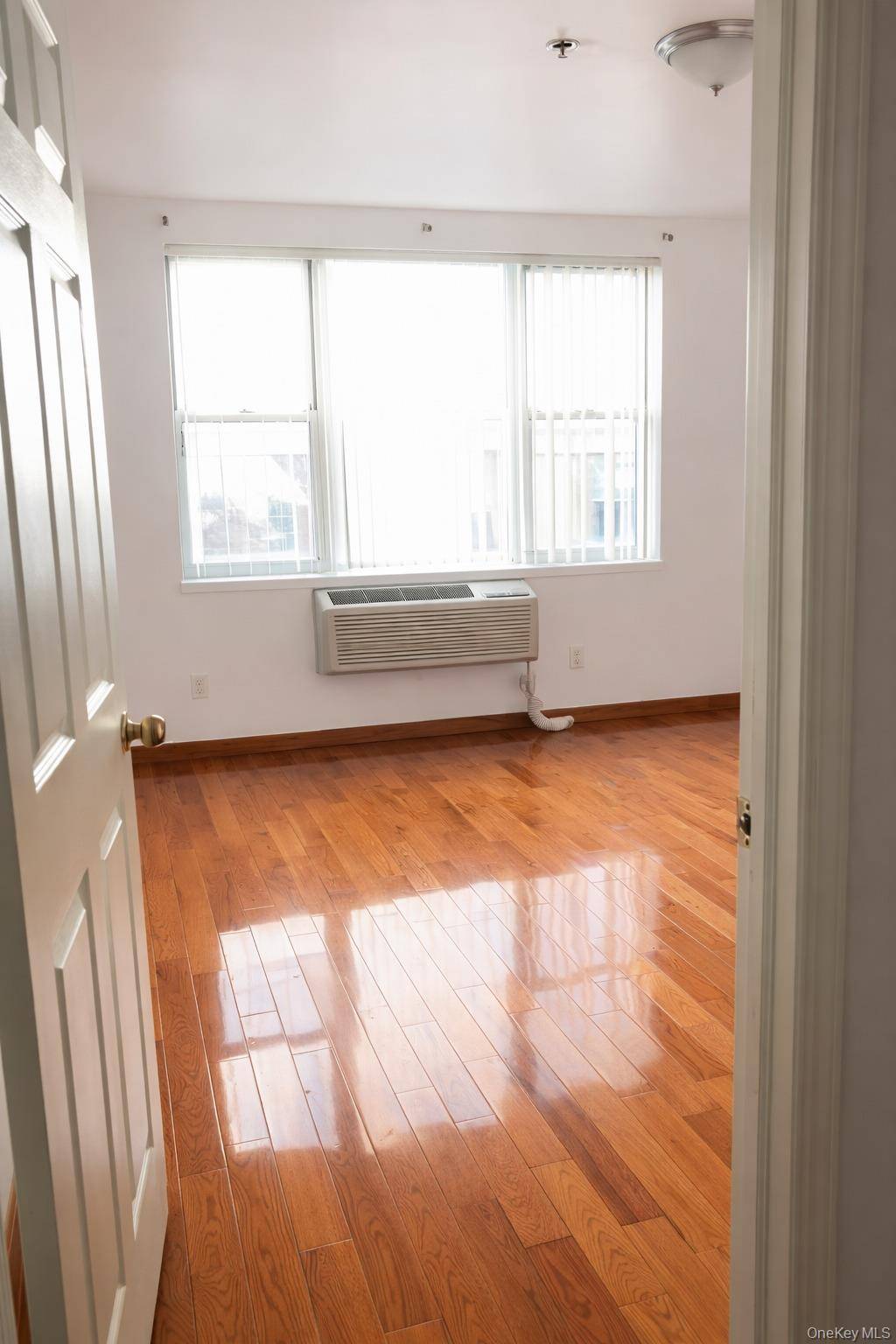 37-40 103RD #S1A, Corona, NY 11368