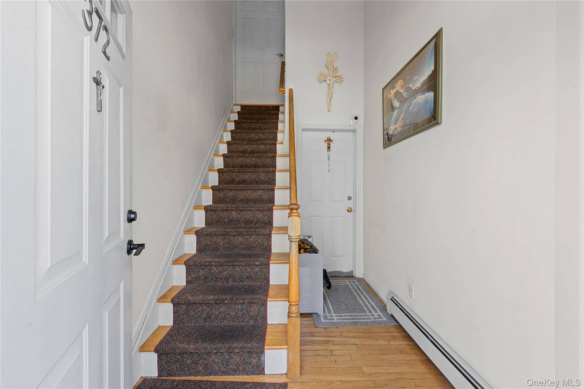 372 Madison ST, Franklin Square, NY 11010