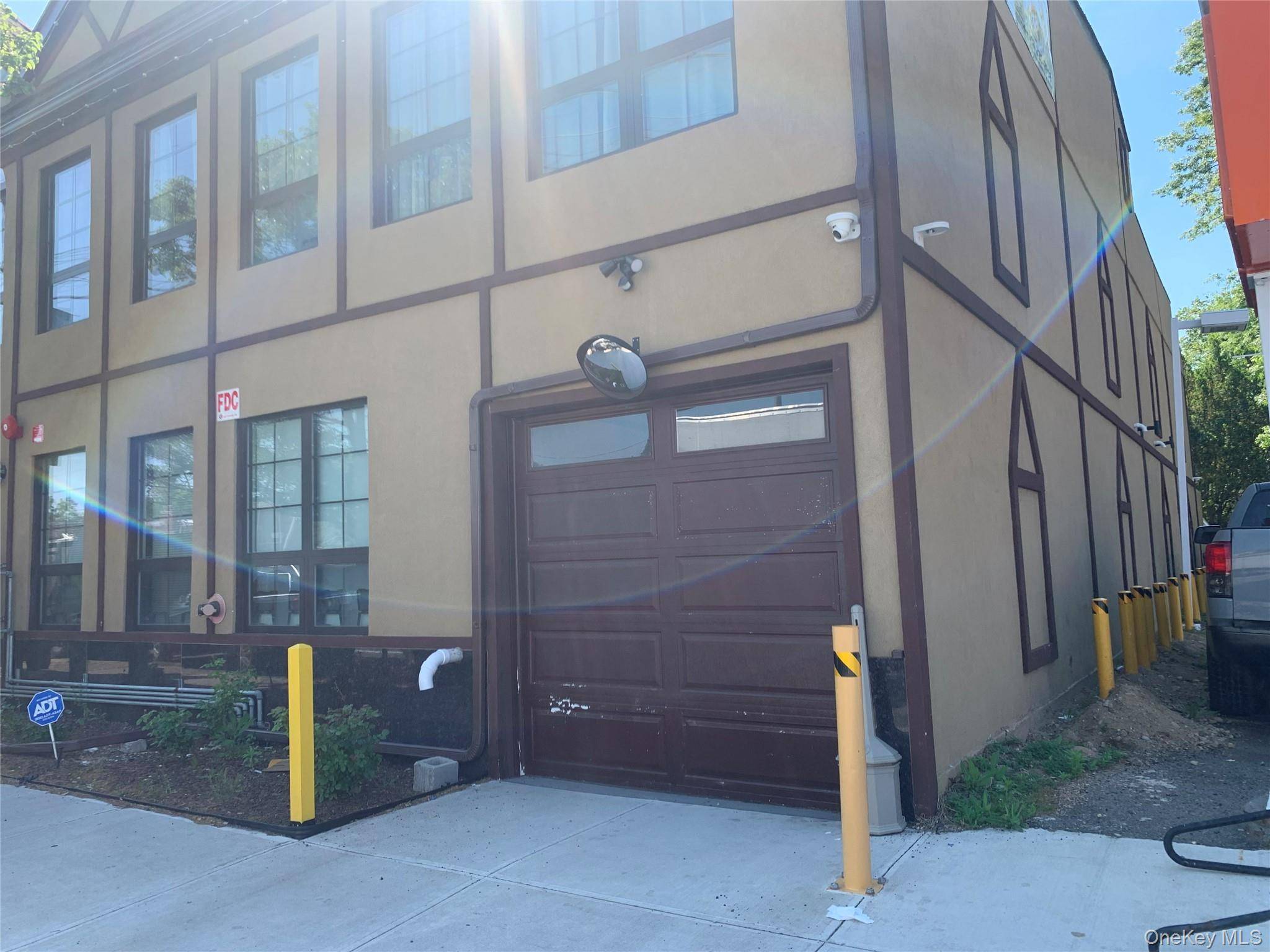 248-20 Jericho TPKE, Bellerose Village, NY 11001