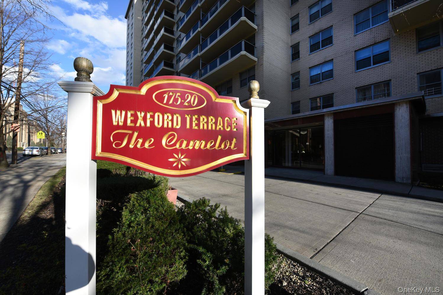 175-20 Wexford TER #16L, Jamaica Estates, NY 11432